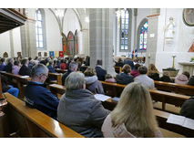 Feier der 1. Heiligen Kommunion in Sankt Crescentius (Foto: Karl-Franz Thiede)